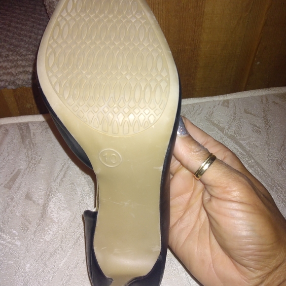 Like new heels/pumps - Picture 4 of 4